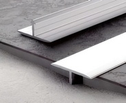 Т-образный профиль